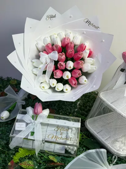Pembe Beyaz Lale 3’lü Çikolatalı Set